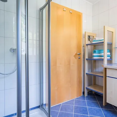 Theresia Apartamento